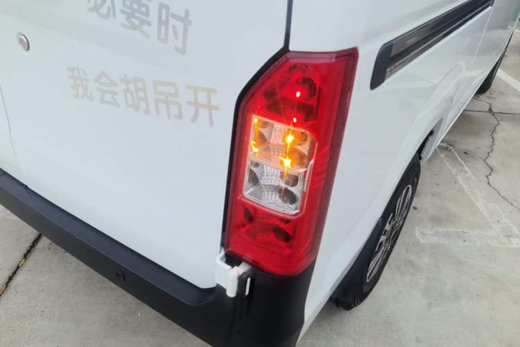 Used Cowin Kaiyi Jiangtun E5 2025 Model Economy Edition—36.8kWh 6-seater Exterior 1