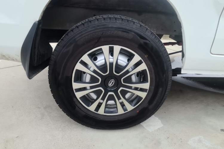 Used Cowin Kaiyi Jiangtun E5 2025 Model Economy Edition—36.8kWh 6-seater Exterior 3