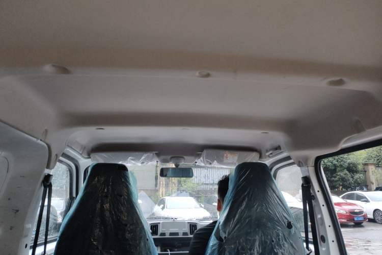 Used Cowin Kaiyi Jiangtun E5 2025 Model Economy Edition—36.8kWh 6-seater Headliner