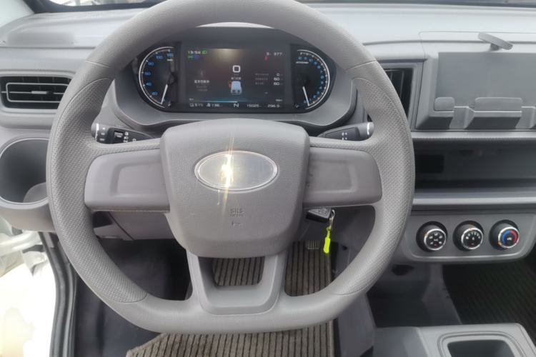 Used Cowin Kaiyi Jiangtun E5 2025 Model Economy Edition—36.8kWh 6-seater Steering Wheel