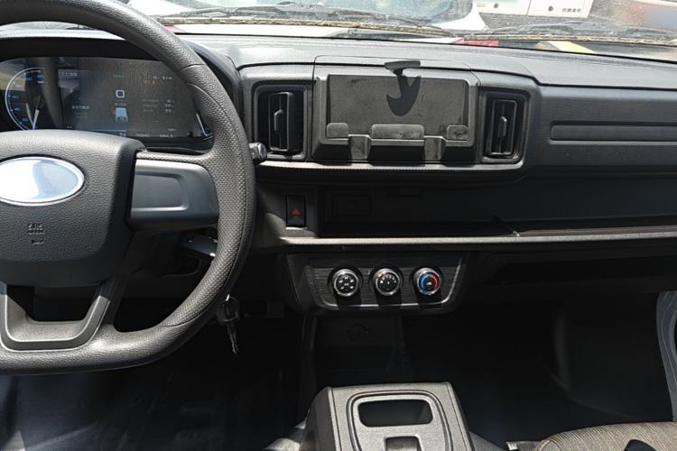 Used Cowin Kaiyi Jiangtun E7 2025 Model—Economy Version, 50.38 kWh, 6-seater Center Console