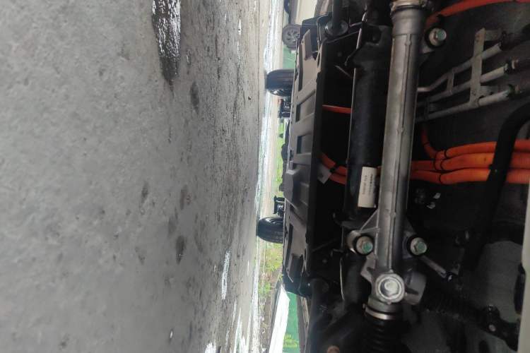 Used Cowin Kaiyi Jiangtun E7 2025 Model—Economy Version, 50.38 kWh, 6-seater Chassis Front