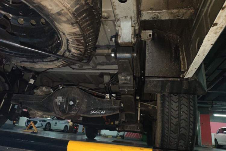 Used Cowin Kaiyi Jiangtun E7 2025 Model—Economy Version, 50.38 kWh, 6-seater Chassis Rear Right