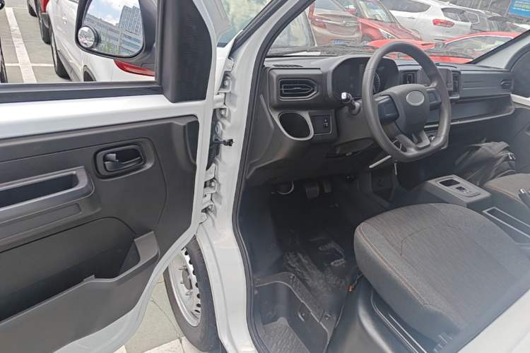 Used Cowin Kaiyi Jiangtun E7 2025 Model—Economy Version, 50.38 kWh, 6-seater Driver Seat