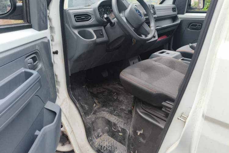 Used Cowin Kaiyi Jiangtun E7 2025 Model—Entrepreneur Version, 41.86 kWh, 6-seater Driver Seat