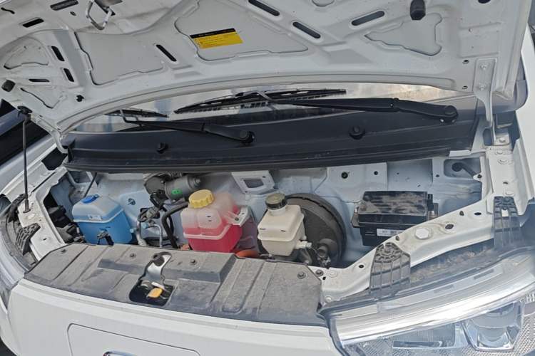 Used Cowin Kaiyi Jiangtun E7 2025 Model—Economy Version, 50.38 kWh, 6-seater Engine Bay