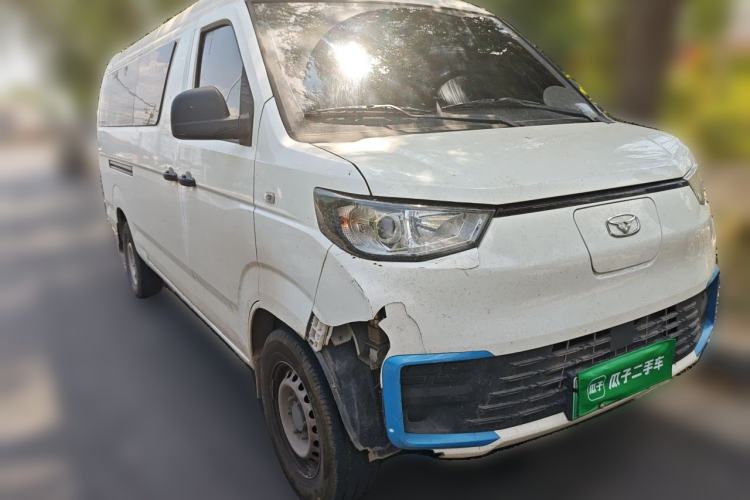 Used Cowin Kaiyi Jiangtun E7 2025 Model—Economy Version, 50.38 kWh, 6-seater Front Right 45 Deg