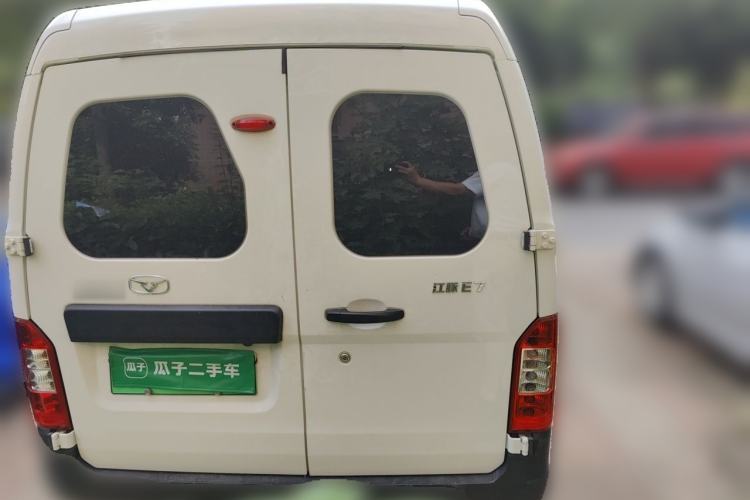 Used Cowin Kaiyi Jiangtun E7 2025 Model—Economy Version, 50.38 kWh, 7-seater Rear
