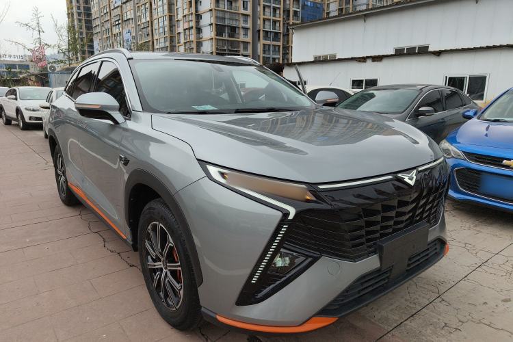 Used Cowin Kunlun 2023 Kunlun 300 Mountain Peak Edition Front Right 45 Deg