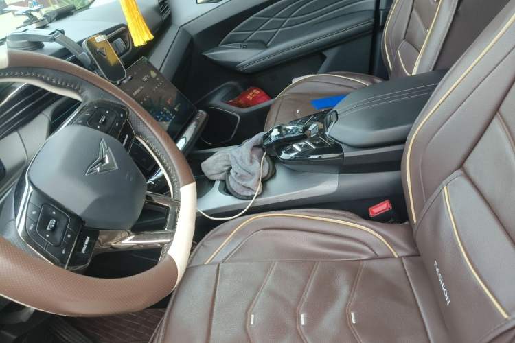Used Cowin Kunlun 2023 Kunlun 300 Celestial Edition Left Front Seat