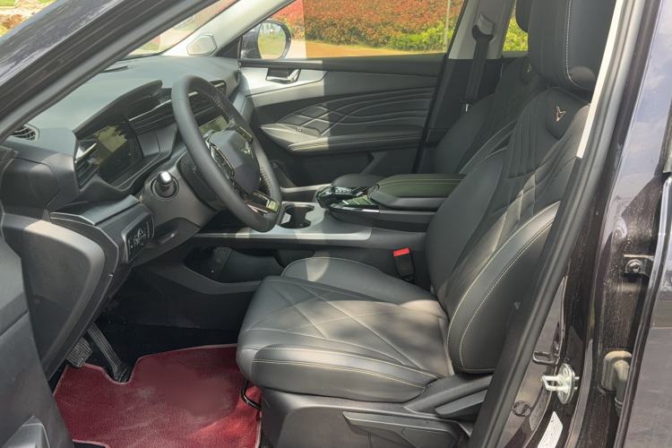 Used Cowin Kunlun 2023 Kunlun 300 Mountain Peak Edition Interior 1