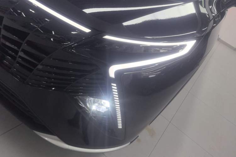Used Cowin Kunlun 2023 Kunlun 300 Mountain Peak Edition Left Front Headlight