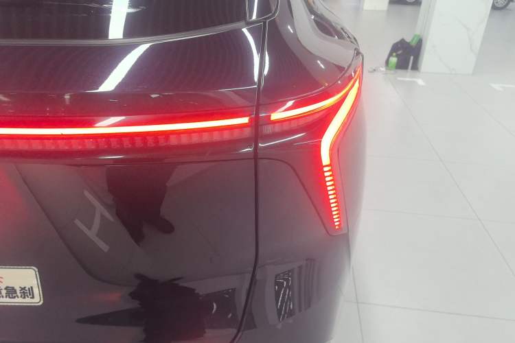 Used Cowin Kunlun 2023 Kunlun 300 Mountain Peak Edition Right Rear Taillight