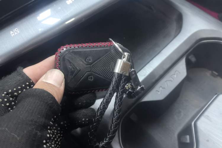 Used Cowin Kunlun 2023 Kunlun 300 Mountain Peak Edition Vehicle Key