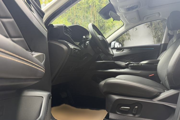 Used Cowin Kunlun 2023 Kunlun 300 Starry Edition Interior 2