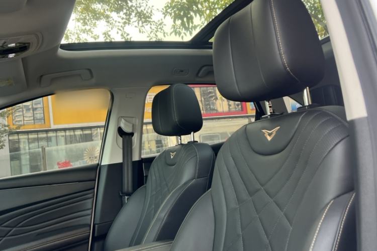 Used Cowin Kunlun 2023 Kunlun 300 Mountain Peak R Edition Interior 2