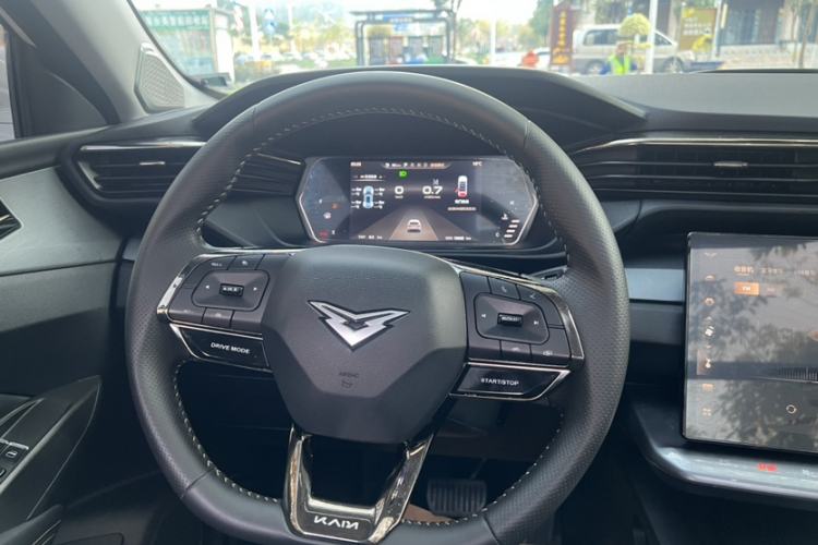 Used Cowin Kunlun 2023 Kunlun 300 Mountain Peak R Edition Interior 3