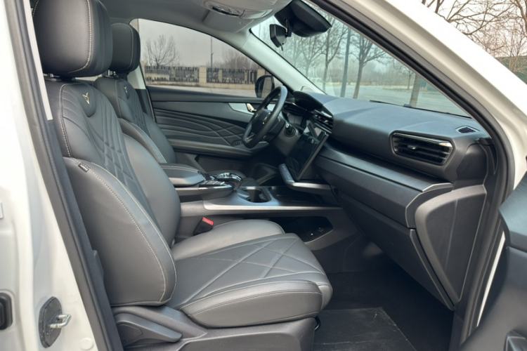 Used Cowin Kunlun 2023 Kunlun 300 Starry Edition Interior 5