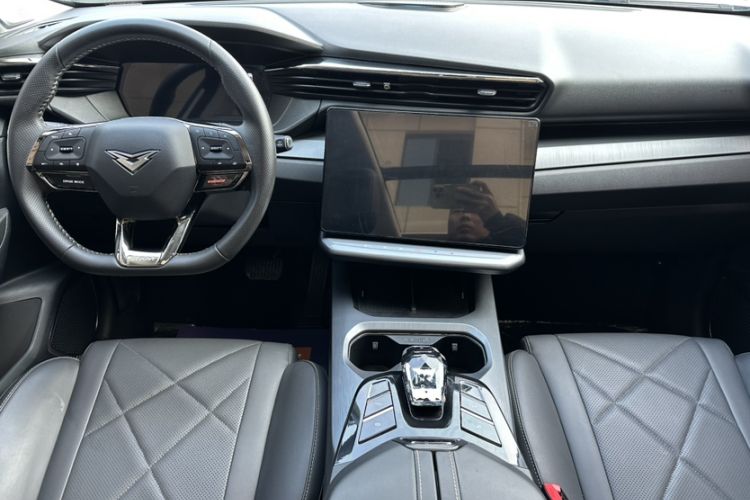 Used Cowin Kunlun 2023 Kunlun 300 Starry Edition Interior 6