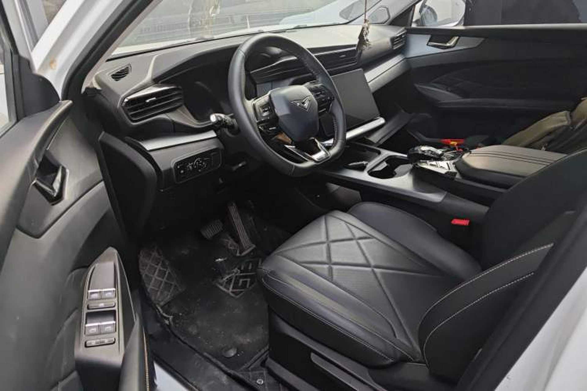 Used Cowin Kunlun 2023 Kunlun 300 Mountain Peak Edition Left Front Seat