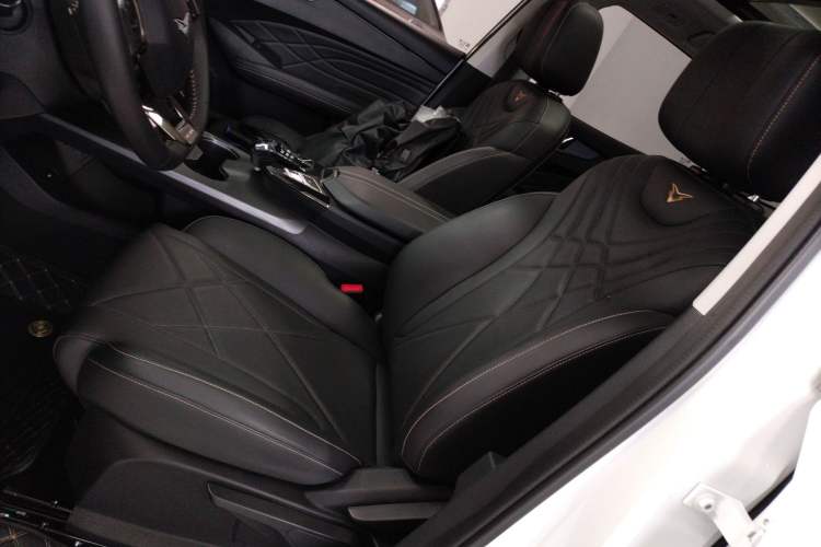 Used Cowin Kunlun 2023 Kunlun 300 Mountain Peak Edition Left Front Seat