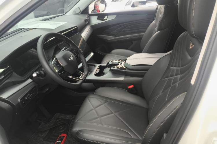 Used Cowin Kunlun 2023 Kunlun 500 Starry Edition Left Front Seat