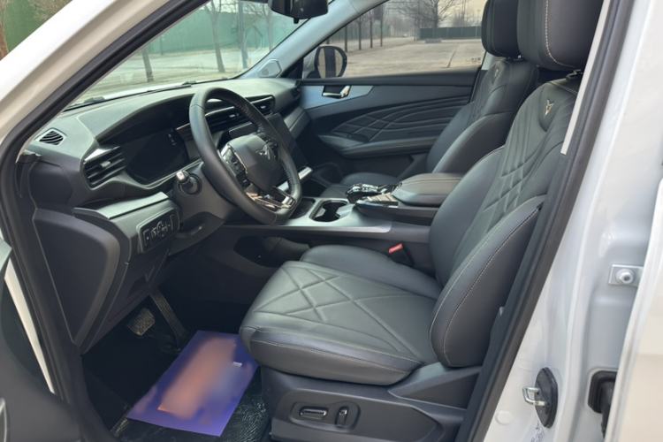 Used Cowin Kunlun 2023 Kunlun 300 Starry Edition Left Front Seat