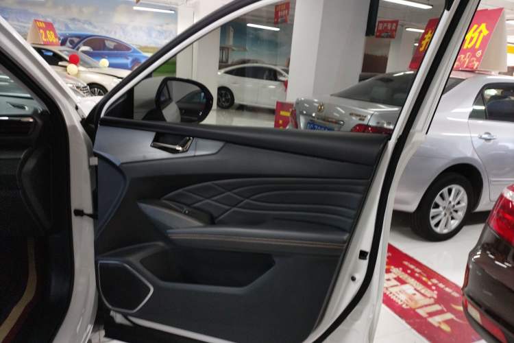 Used Cowin Kunlun 2023 Kunlun 300 Mountain Peak Edition Right Front Door Interior