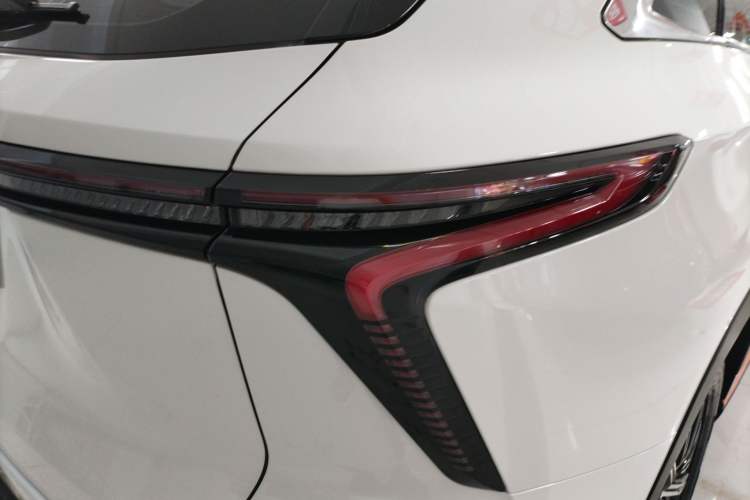 Used Cowin Kunlun 2023 Kunlun 300 Mountain Peak Edition Right Rear Taillight