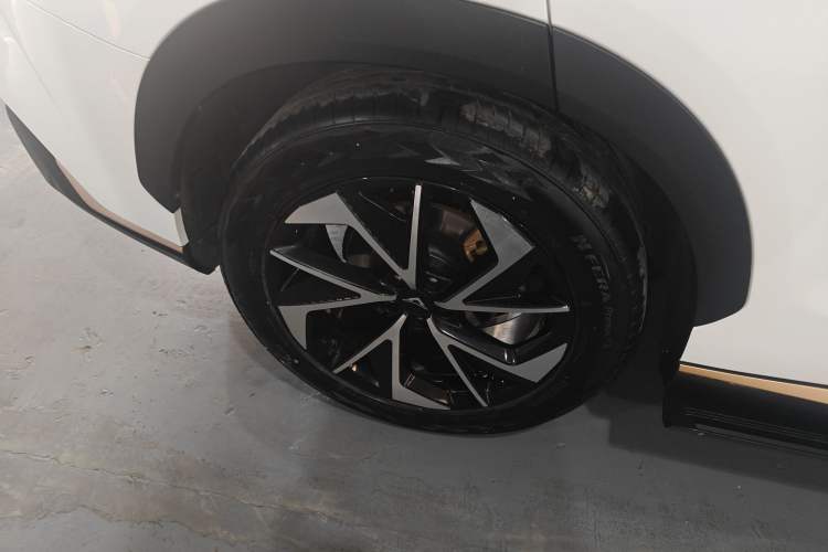 Used Cowin Kunlun 2023 Kunlun 500 Starry Edition Right Rear Wheel Hub