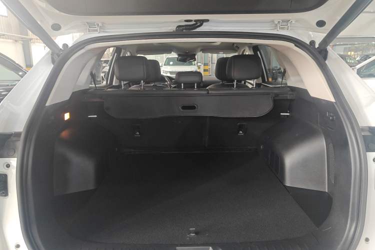 Used Cowin Kunlun 2023 Kunlun 500 Starry Edition Trunk