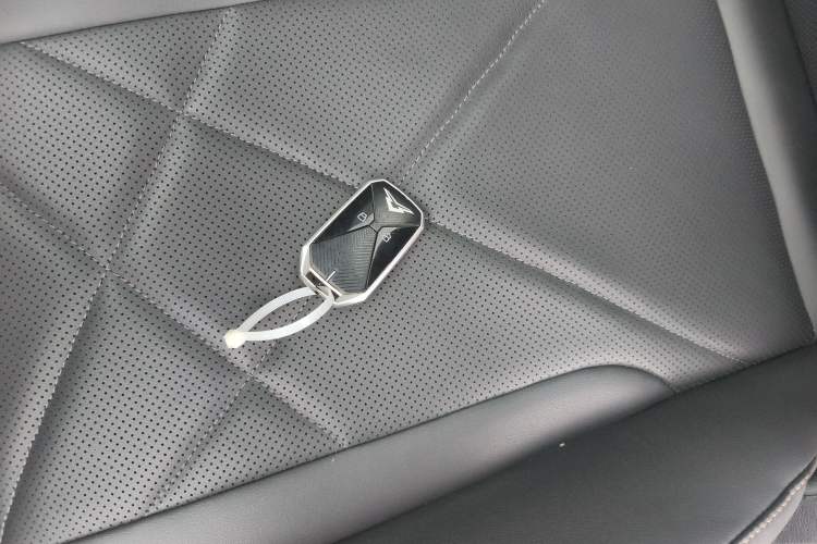 Used Cowin Kunlun 2023 Kunlun 300 Starry Edition Vehicle Key