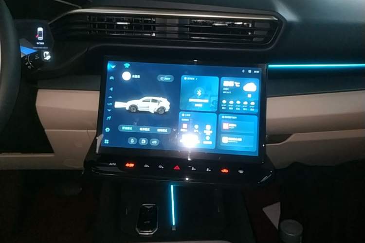 Used Cowin Kunlun 2024 Kunlun iHD 150km Horizon Edition Audio And AC Panel