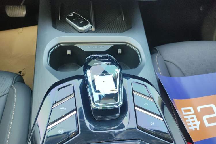 Used Cowin Kunlun 2024 Kunlun iHD 150km Starry Sky Executive Edition Gear Lever