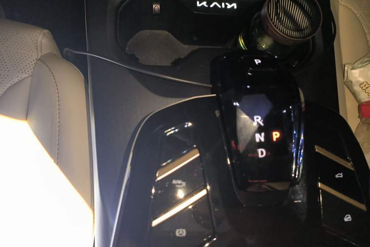 Used Cowin Kunlun 2024 Facelifted Kunlun iHD 150km Starry Sky Edition Gear Lever