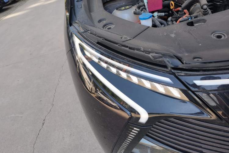 Used Cowin Kunlun 2024 Kunlun iHD 150km Horizon Edition Right Front Headlight