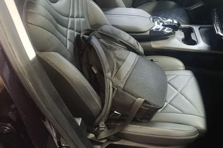 Used Cowin Kunlun 2024 1.6T Plateau Edition 5 Seats Right Front Seat