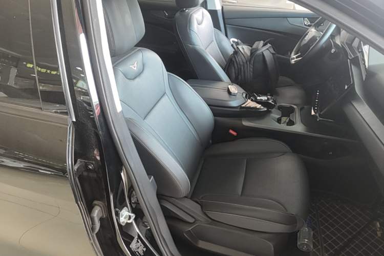 Used Cowin Kunlun 2024 Kunlun iHD 150km Mountain Peak Edition Right Front Seat