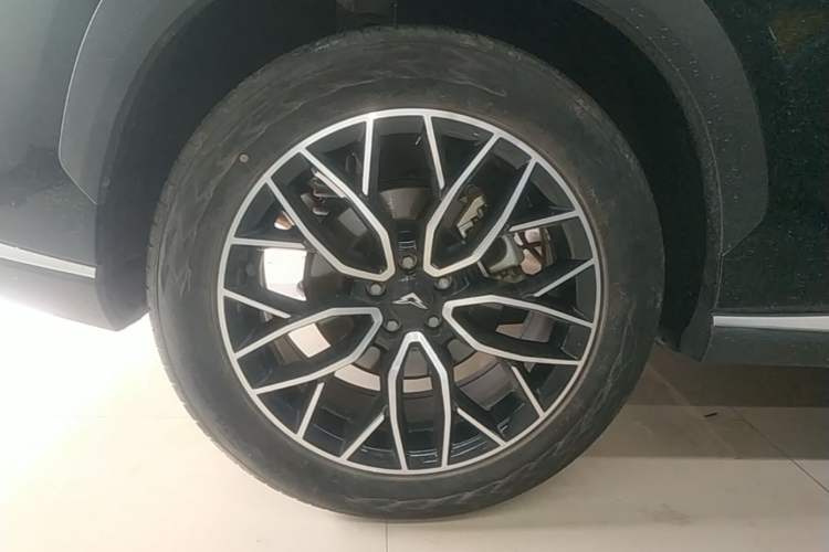 Used Cowin Kunlun 2024 Kunlun iHD 150km Horizon Edition Right Rear Wheel Hub