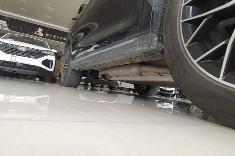 Used Cowin Kunlun 2024 Kunlun iHD 150km Mountain Peak Edition Right Side Sill