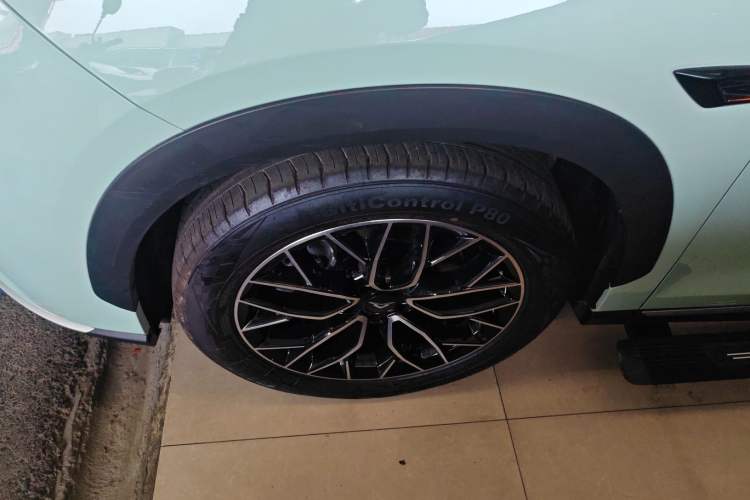 Used Cowin Kunlun 2024 Kunlun iHD 150km Starry Sky Executive Edition Left Front Wheel Hub