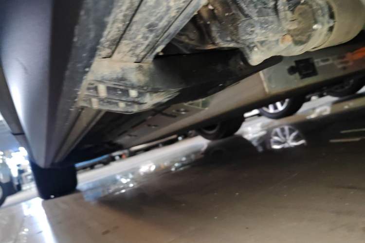 Used Cowin Kunlun 2024 Kunlun iHD 150km Starry Sky Executive Edition Left Side Sill