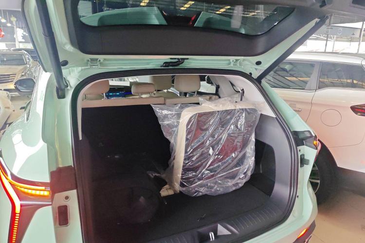Used Cowin Kunlun 2024 Kunlun iHD 150km Starry Sky Executive Edition Trunk
