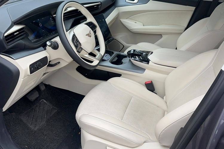 Used Cowin Kunlun 2024 Kunlun iHD 150km Mountain Peak Edition Interior 4