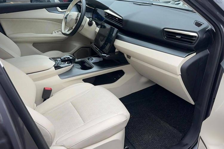Used Cowin Kunlun 2024 Kunlun iHD 150km Mountain Peak Edition Interior 9