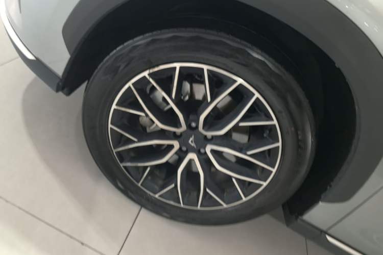 Used Cowin Kunlun 2024 Kunlun iHD 150km Mountain Peak Edition Left Front Wheel Hub