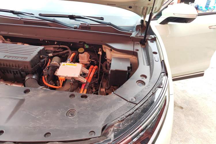 Used Cowin Kunlun 2024 Kunlun iHD 150km Horizon Edition Engine Bay Left