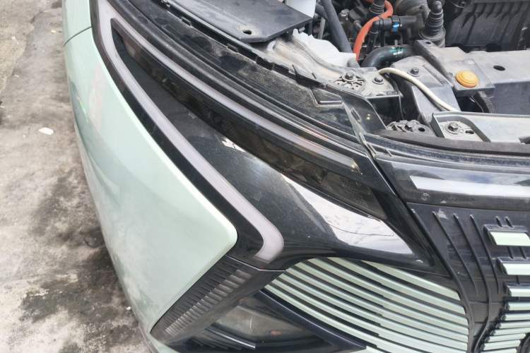 Used Cowin Kunlun 2024 Kunlun iHD 150km Mountain Peak Edition Right Front Headlight