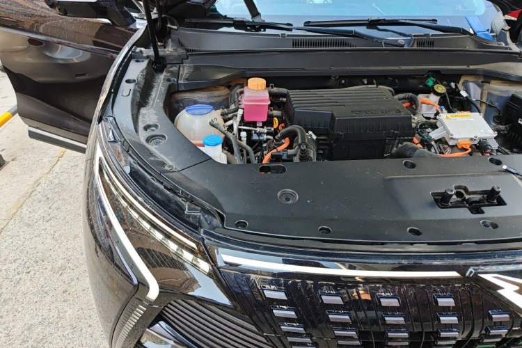 Used Cowin Kunlun 2024 Kunlun iHD 150km Mountain Peak Edition Engine Bay Right