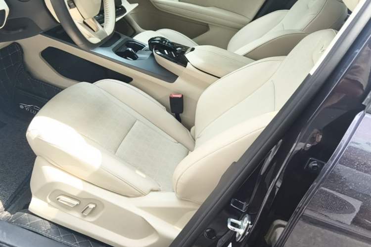 Used Cowin Kunlun 2024 Kunlun iHD 150km Horizon Edition Left Front Seat